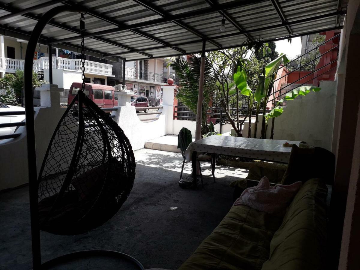 Zaza Guest House Kobuleti Exterior foto